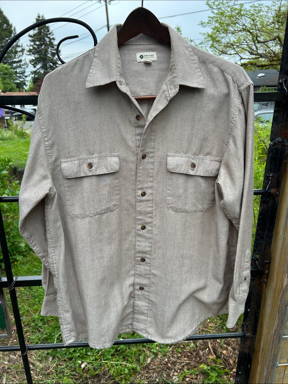 Haggar light brown print long sleeve shirt size M